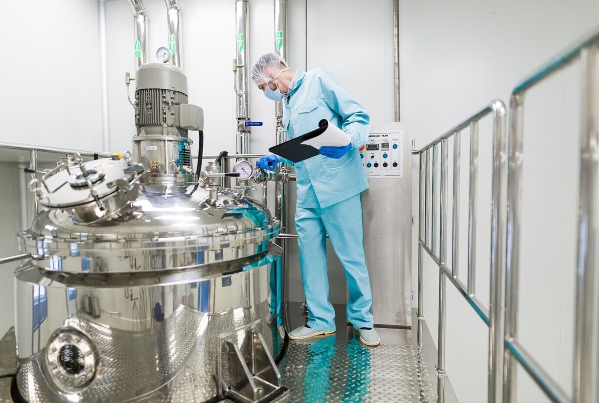 Pharmaceutical Tank Production